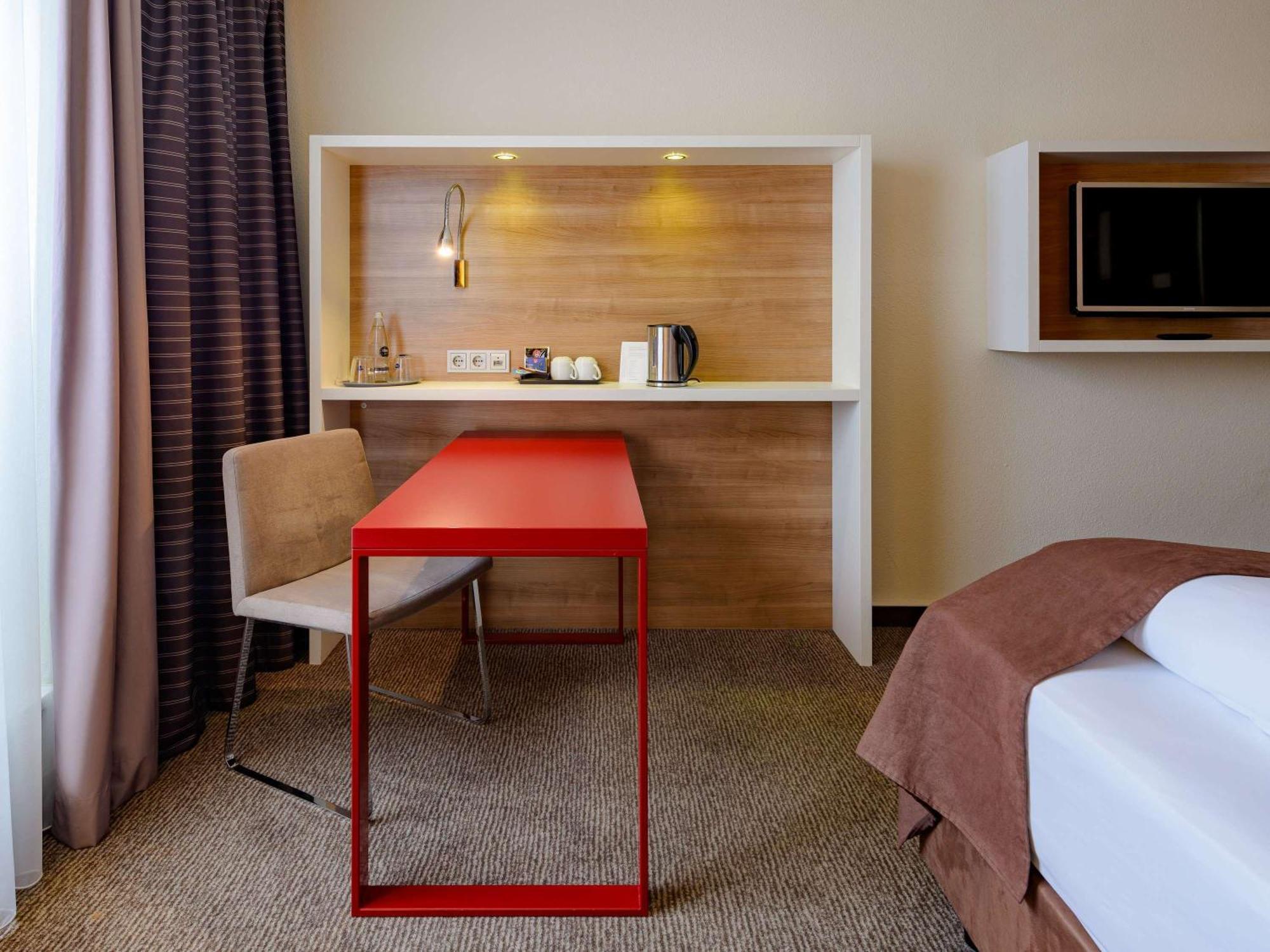 Mercure Airport Messe Hotel