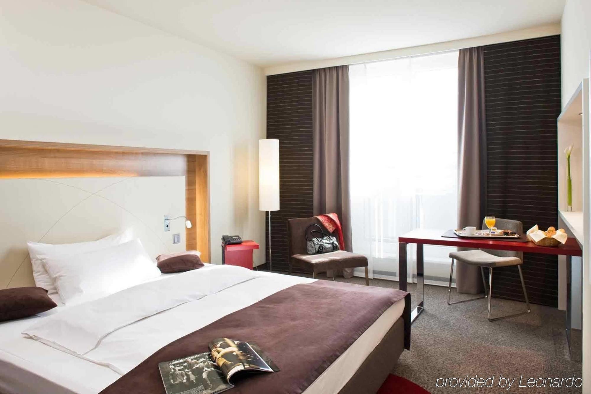 Hotel Mercure Airport Messe 4*